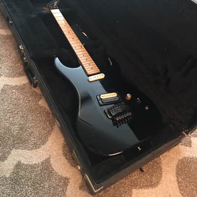 SUPER RARE, AUTHENTIC, VINTAGE 1980's Kramer American Baretta w/ ORIGINAL HARD SHELL CASE image 1