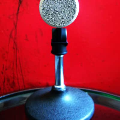 Vintage 1970's AKG D190E / D190ES dynamic cardioid microphone w mic clip 200 OHMS Low Z D1000E D330BT image 4