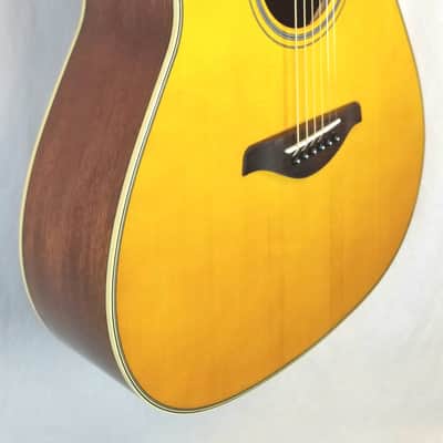 Yamaha FG-TA TransAcoustic Dreadnaught Guitar; Solid Spruce Top, Mahogany B/S, Vintage Tint image 3