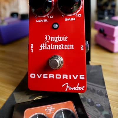 Fender Yngwie Malmsteen Overdrive image 1