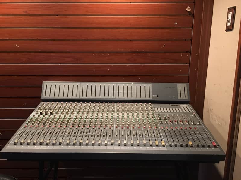 Tascam M-1600 (24-Track/8-Buss Console & Meter Bridge) | Reverb