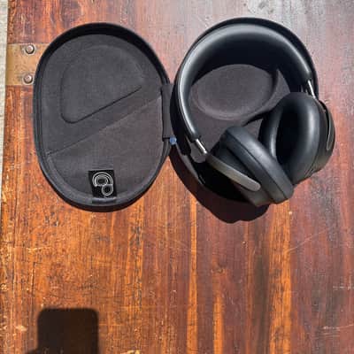 Bose QuietComfort Headphones - world-class wireless noise cancellation (Black) image 4