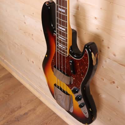 Fender Custom Shop 1972 Jazz Bass Relic - Rosewood Fingerboard, 3-Tone Sunburst image 4