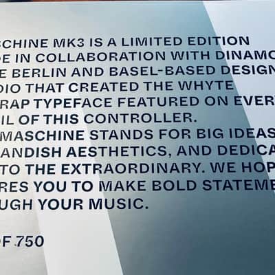 Native Instruments Maschine MKIII Dynamo Edition (MK3) 2021 White image 3