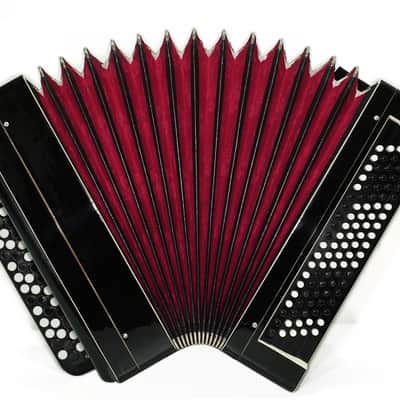 Russian Bayan Tulskiy, 3 Row Tula Chromatic Button Accordion, Vintage Music Box B System, New Straps, 2759 image 2