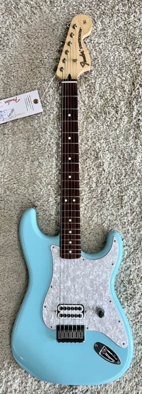 Mint Fender Limited Tom Delonge Blink 182 Stratocaster w/Bag, Daphne Blue 7.5lbs! image 1