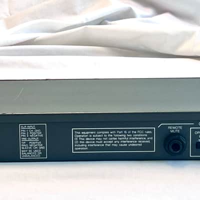 (2) Aphex Tubessence Model 107 2-Channel Thermionic Microphone Preamplifier Bundle image 2