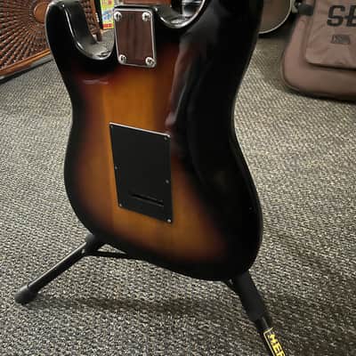 Silvertone SS series 2000s - Sunburst image 12