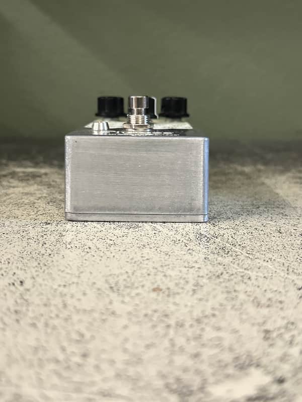 EarthQuaker Devices Plumes Small Signal Shredder