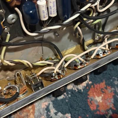 1974 Fender Quad Reverb 2-Channel 100-Watt Amplifier Bild 9
