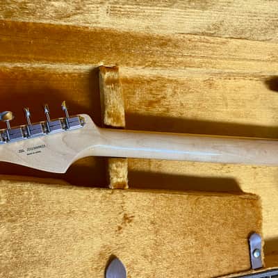 Fender MIJ Heritage 60s Stratocaster 2020-2025 - Sonic Blue image 9