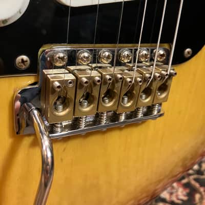 Fender Stratocaster 1977 - Two Tone Sunburst image 5