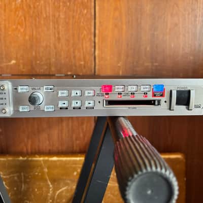 Roland Fantom XR Synthesizer/Sampler Ver2.00 New Display image 4