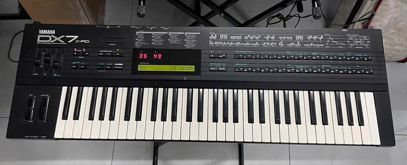 Yamaha DX7IIFD 16-Voice Synthesizer Used In Mint Condition image 1