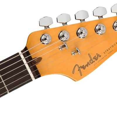 Fender Cory Wong Signature Stratocaster 2021 - Present - Sapphire Blue Transparent image 6