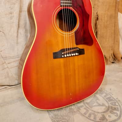 Gibson J-45 1967 - Cherry Sunburst image 5