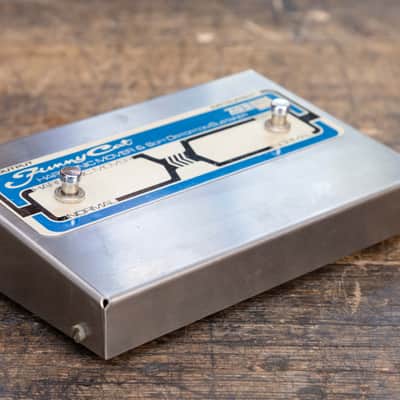Roland AG-5 Funny Cat Harmonic Mover and Soft Distortion Sustainer 1973 - 1978 - Metal image 5