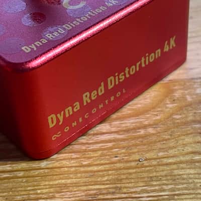 One Control Dyna Red Distortion 4K 2020 - 2021 - Red image 10