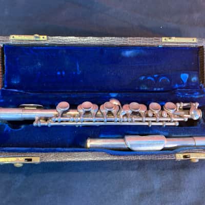 FA Reynolds Piccolo 1955 Silver image 1