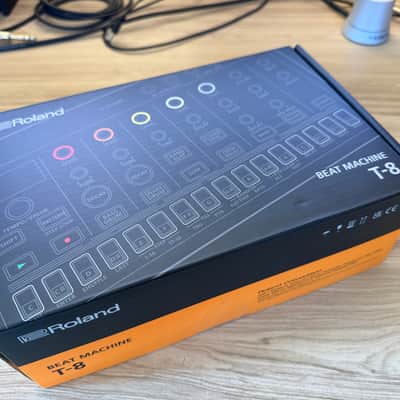 Roland T-8 AIRA Compact Beat Machine image 6