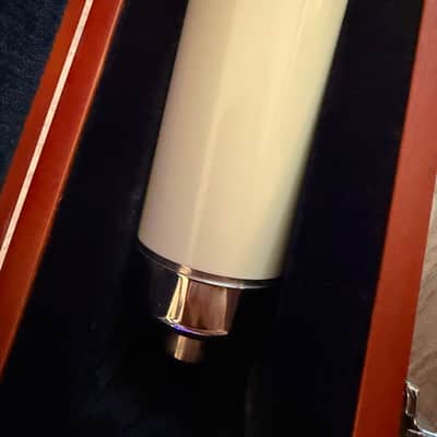 Warm Audio WA-251 Large Diaphragm Multipattern Tube Condenser Microphone 2019 - Present - Cream image 4