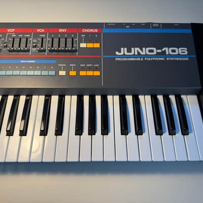 Roland Juno-106 61-Key Programmable Polyphonic Synthesizer Mint Condition Original box image 4