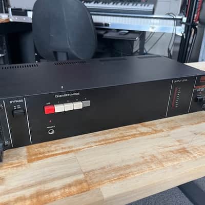 Roland Dimension D - rackmount analog chorus image 1