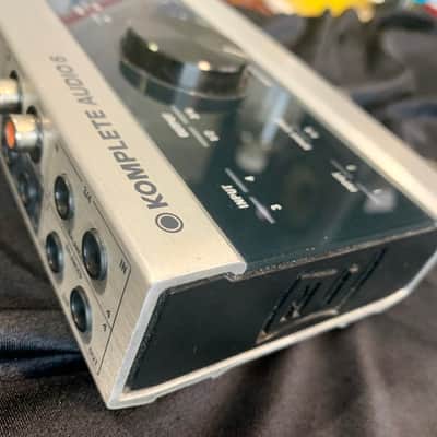 Native Instruments Komplete Audio 6 USB Audio Interface (2010s) image 5
