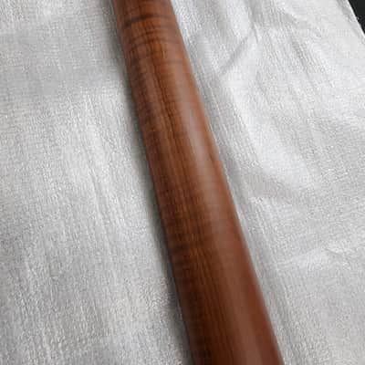 Harley Benton Dullahan-FT 24 Roasted SP Shell Pink Headless Roasted Flame Maple Stainless Frets image 9