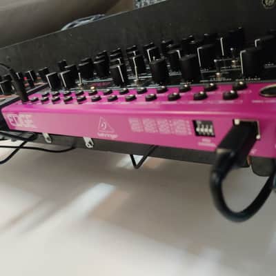 Behringer Grind/Edge Bundle image 5