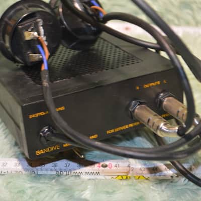Bandive Accessit accessit 15+15 watts power amplifier MID-90'S - uknown image 12