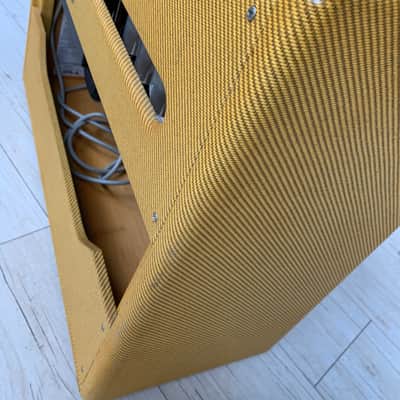 Fender '57 Twin-Amp 2-Channel 40-Watt 2x12" Guitar Combo Lacquered Tweed image 11