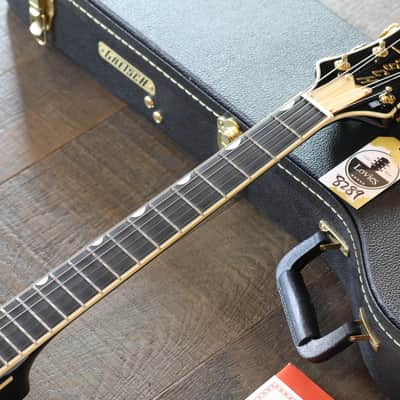 MINTY! 2024 Gretsch Limited Edition G6134-TG Electric Guitar Gold Paisley Penguin + COA OHSC image 3