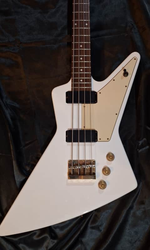 Epiphone Explorer