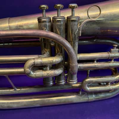 King 1124 Marching Baritone - Lacquer image 3