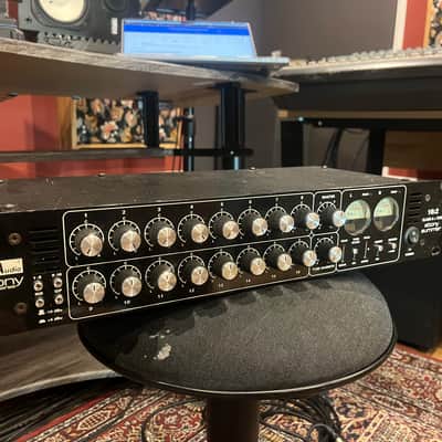 TL Audio A4 Ebony Series Class A + Tube 16x2 Summing Mixer 2010s - Black image 4