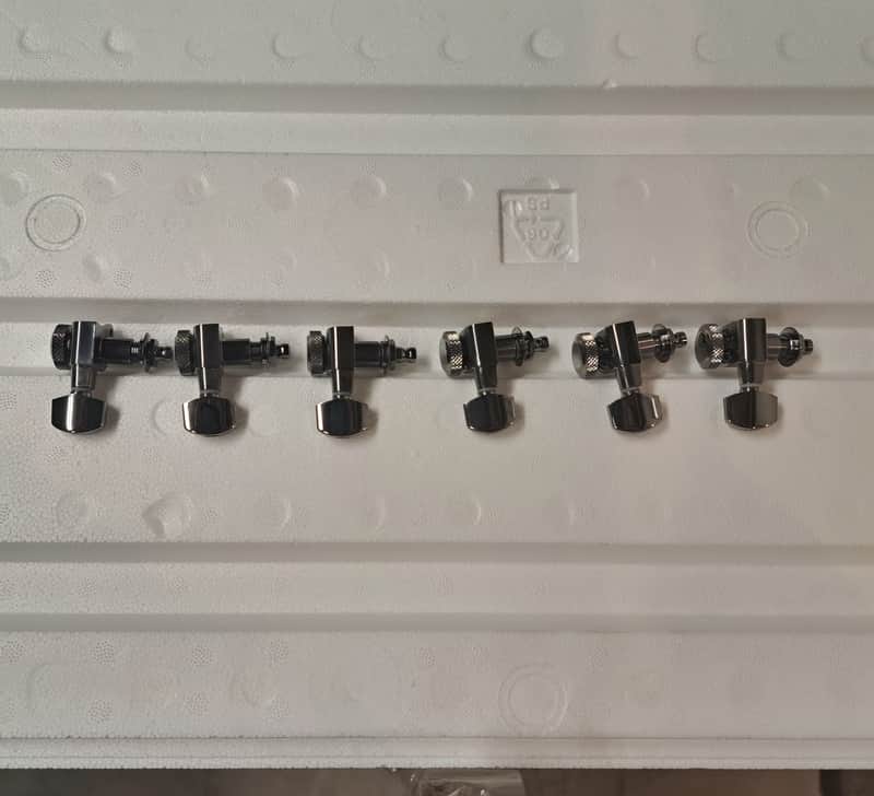 Schaller set of 6 inline left locking tuners - Chrome NOS image 1