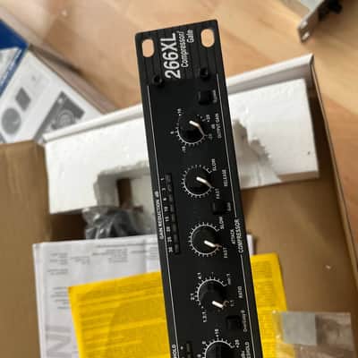 dbx 266XL Stereo Compressor / Limiter 2010s - Black image 5