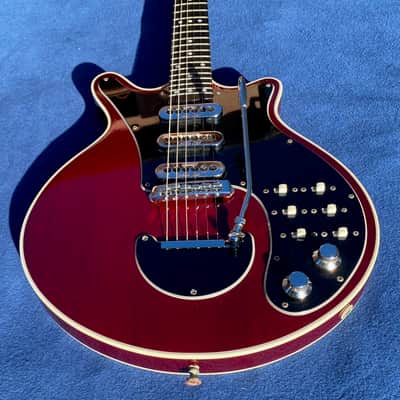 Guild Brian May Signature 1993 - Red see trough body image 4