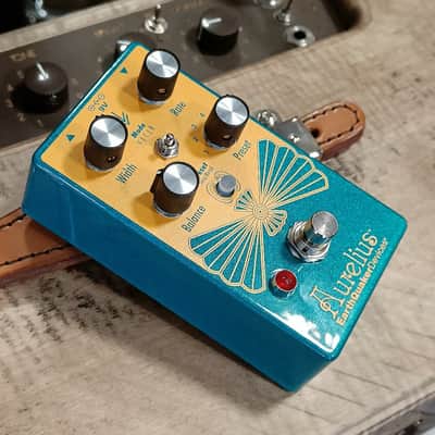 EarthQuaker Devices Aurelius Tri-Chorus - Turquoise / Yellow image 4
