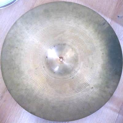 21" Zildjian Avedis 1970s Ride Cymbal - Vintage image 1