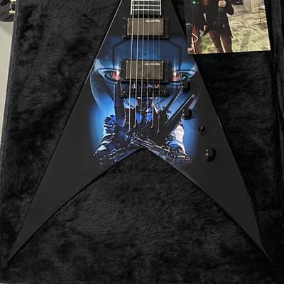 Dean USA Dave Mustaine Owned Tour Guitar Signed with Pics & COA image 12