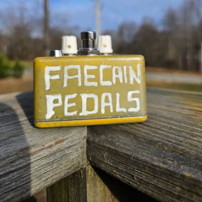 Faecain Pedals - PedalPCB Acid Rain Fuzz image 5