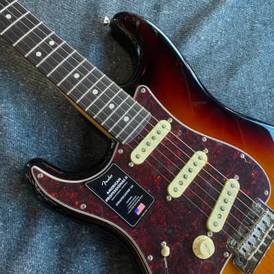Fender American Professional II Stratocaster LH Rosewood 2021 Sunburst US210048323 image 4