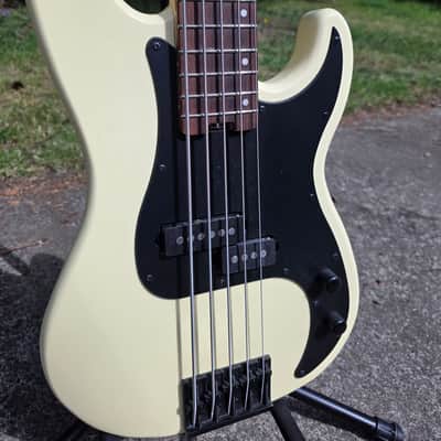 Schecter P-5 Ivory image 2