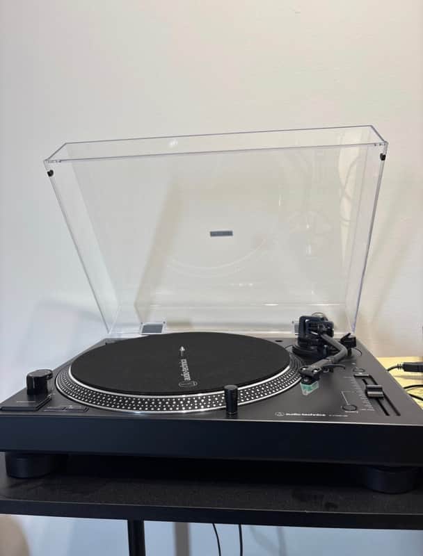 Turntable Audio-Technica