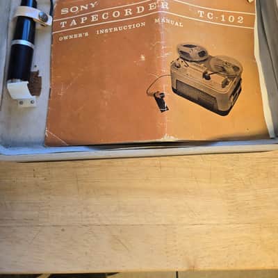 Sony TC-102 Early 1960's image 2