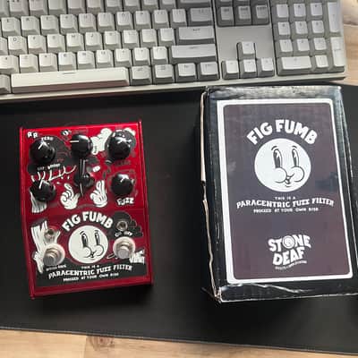 Stone Deaf FX Fig Fumb V2 2010s - Red image 1