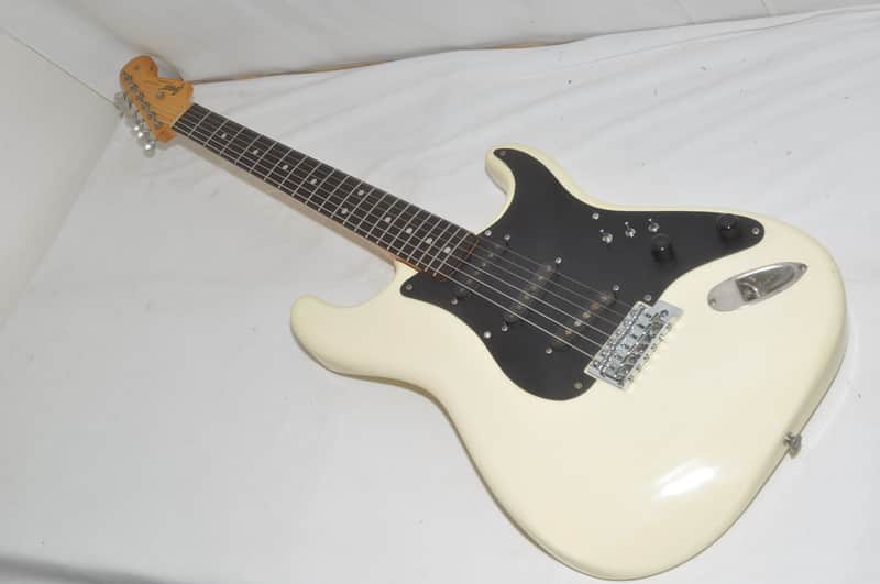 GRECO SE600J Stratocaster  Electric Guitar Ref. No 6933 image 1
