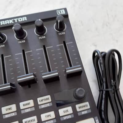 Native Instruments Traktor Kontrol F1 2010s - Black image 5